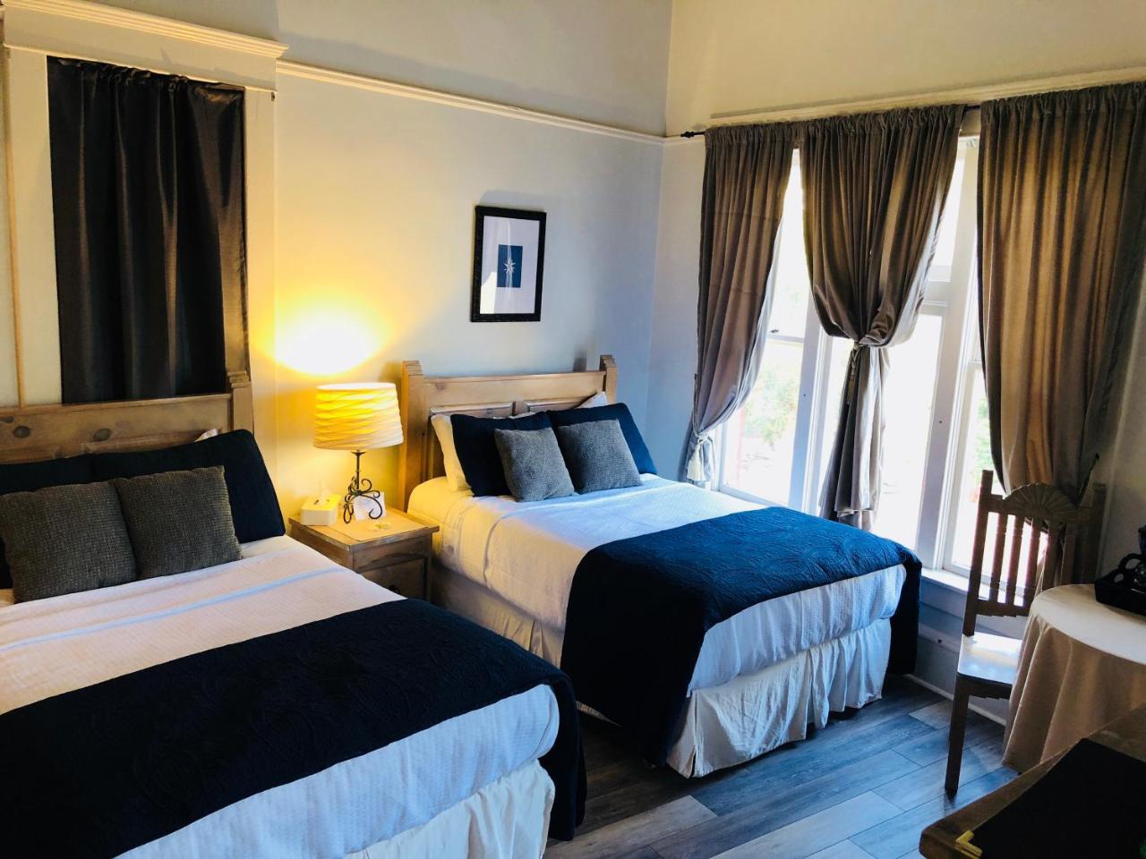 Hotel San Ramon Бісбі Екстер'єр фото